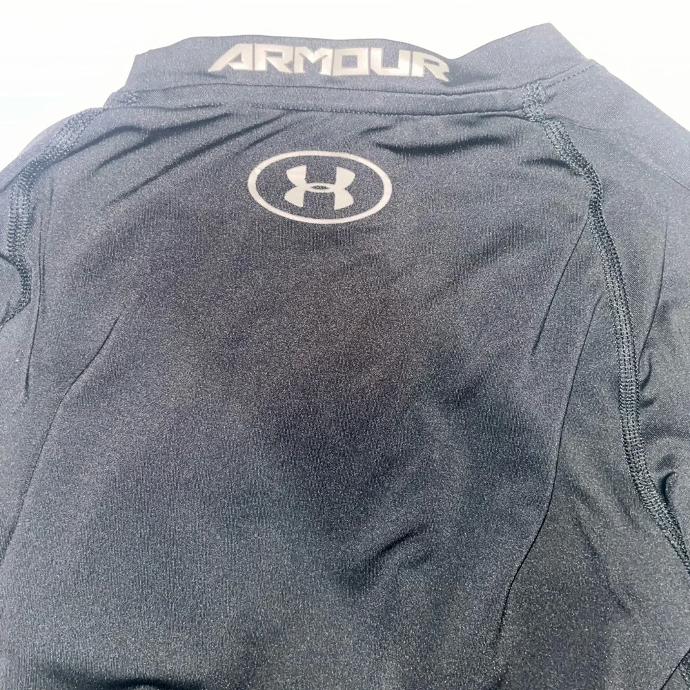 Under Armour Boys Activewear Shirt Size M Youth Medium